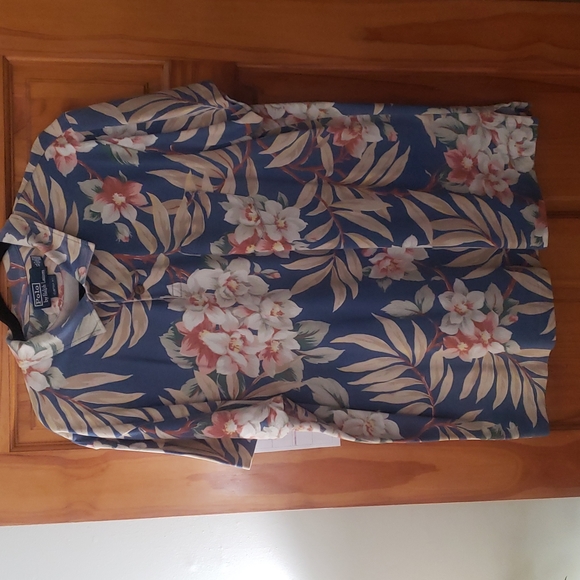 Men Polo shit new never wore - Picture 8 of 11